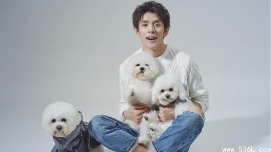 李佳琦个人资料是哪里人？李佳琦为什么突然火了怎么红的？