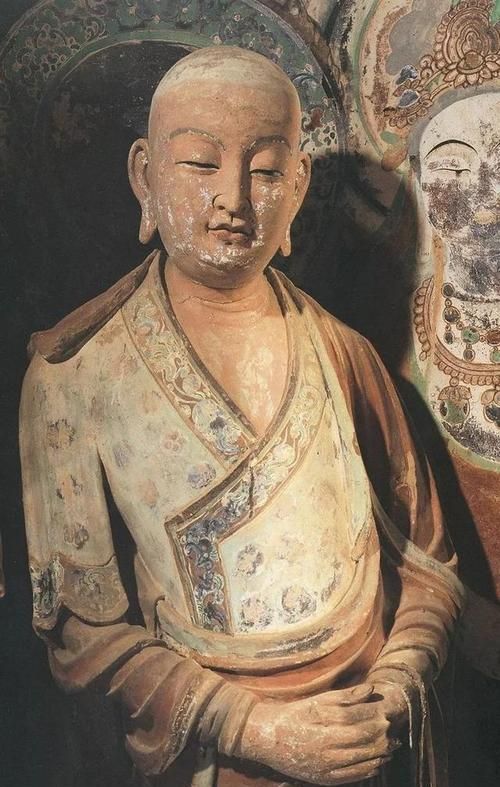 敦煌莫高窟的历史背景50字