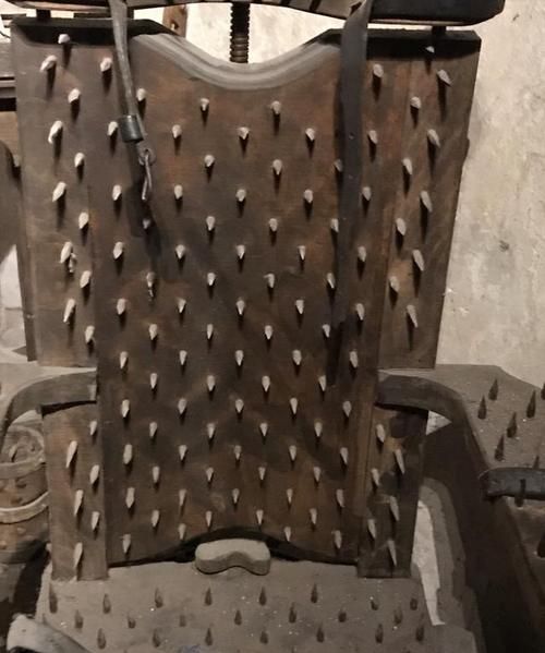 怎样在家坐老虎凳