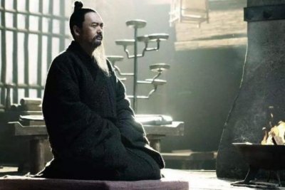 ​孔庆德是孔子的第73代后裔（孔庆德被封为开国中将）