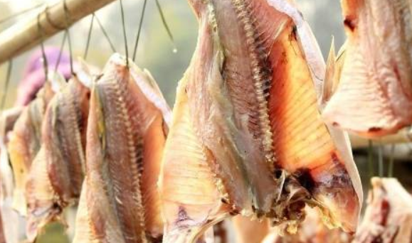 鱼腌制多长时间为宜,腌鱼要腌多久才可以晒,晒多长时间最好图1