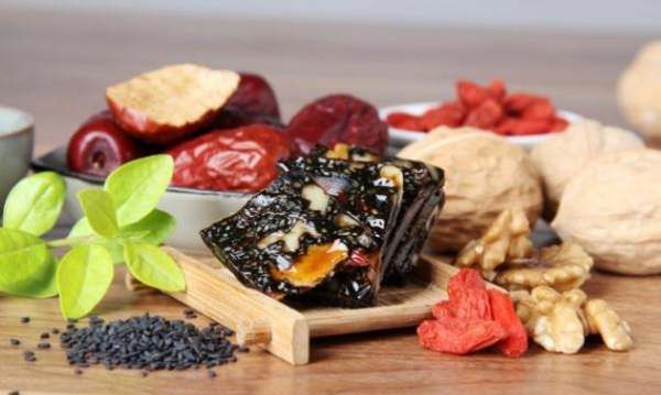 阿胶糕是苦的还是甜的,阿胶为什么吃起来有点苦图2