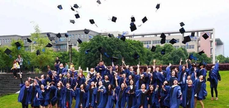 初中毕业学什么技术最有前景