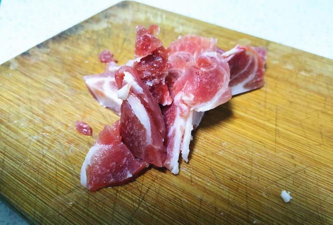 切猪肉的方法与技巧