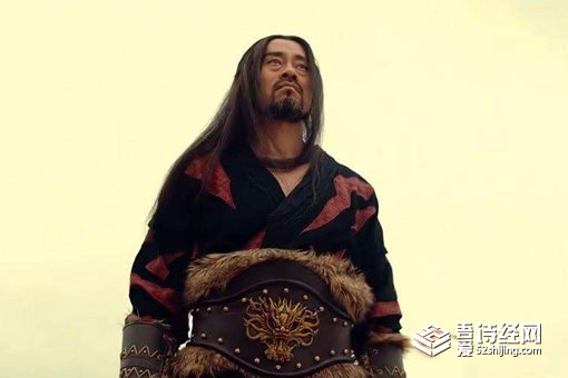 三国演义中上将潘凤和吕布齐名,为什么被华雄一刀秒杀?