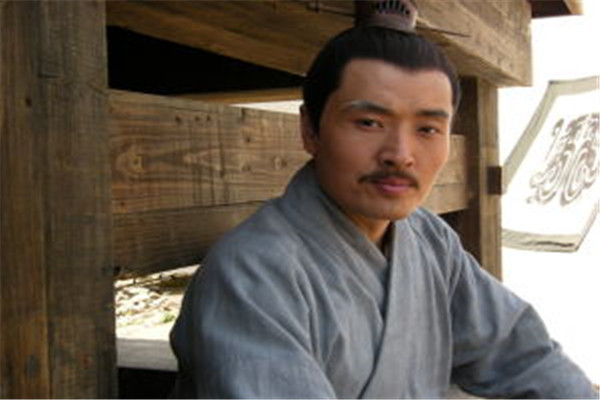 刘备伐吴失去了十位大将：张飞熟睡中被取首级（黄忠被射死）