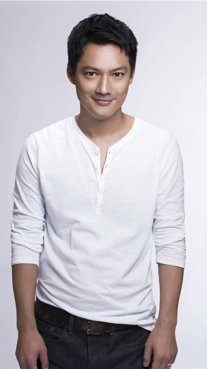 周迅简历个人简介身高(周迅现状如何)