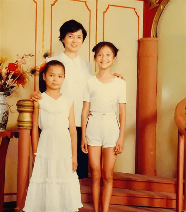 周迅简历个人简介身高(周迅现状如何)