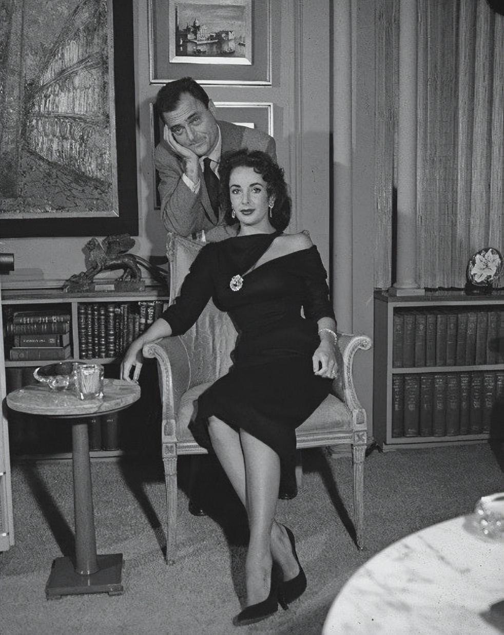 伊丽莎白泰勒的一生简介(伊丽莎白泰勒结了多少次婚)