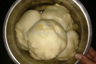 ​大头菜包子 家常做法（用大头菜做出的包子个大还营养）