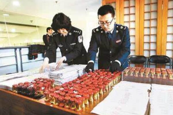 皮包公司是什么意思(没有固定资产、经营地点的集体)