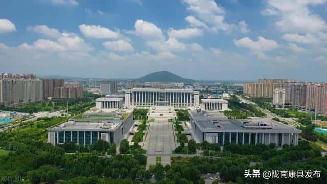 秦岭淮河是南方地区和北方地区的分界线吗（北方和南方的分界线是哪里）