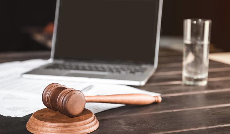 墨菲定律第一眼就喜欢的人（墨菲定律 第一眼喜欢的人）