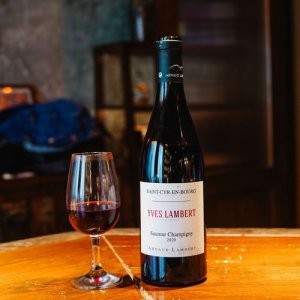 ​品丽珠红酒价格一瓶(品丽珠干红葡萄酒多少钱一瓶)