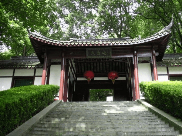 上海有山吗(上海爬山去哪个山比较好)