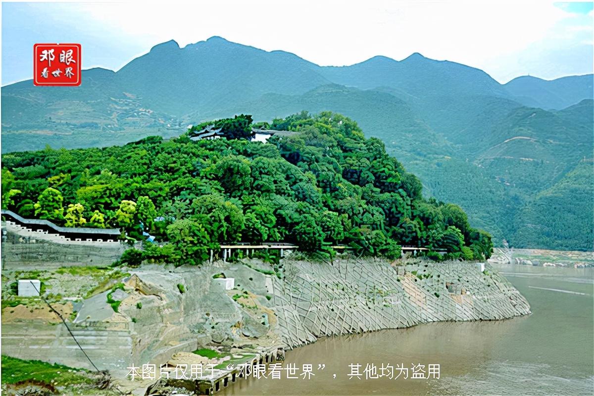 千里江陵一日还中的江陵指的是哪里(荆州还是南京)