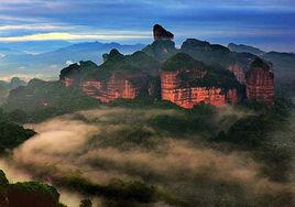 1、云浮市新兴县丹霞山