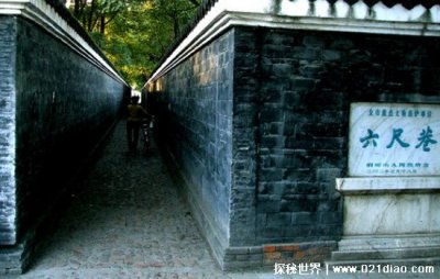​六尺巷位于哪个城市，安徽省桐城市(六尺巷源于一段土地纠纷)