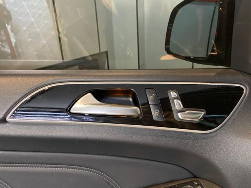 北京bj90改装奔驰外观(北京b90改装奔驰效果)-第1张图片-