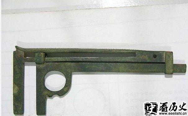 王莽时期出土的青铜器