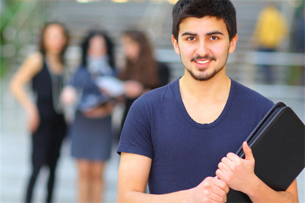 qq空间公众号申请(qq空间公众号)_260536