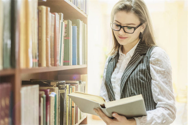 刚果金矿区遇袭发生枪战？3名中国公民遇害_260355