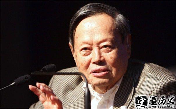 杨振宁照片