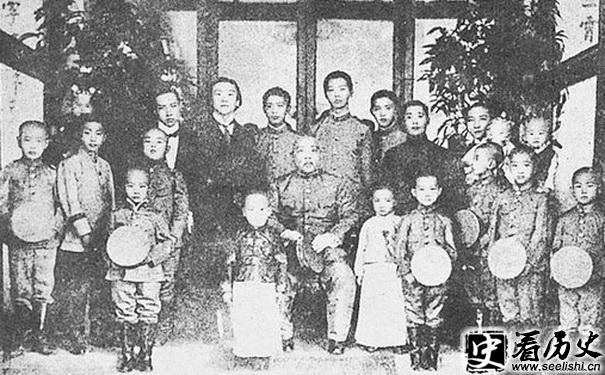 袁世凯全家福