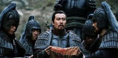 ​刘备屯兵新野 刘备入新野