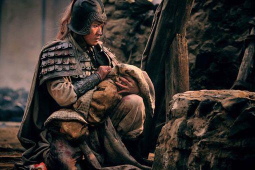 如果长坂坡之中赵云投降,张飞能杀了赵云吗?