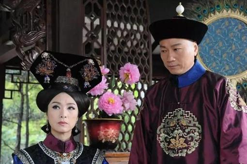 李莲英是如何做到能够让光绪和慈禧都重用的太监?