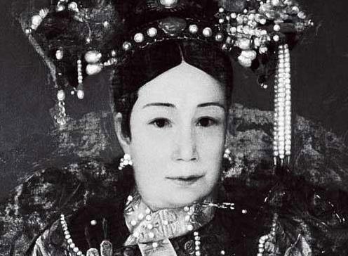 慈禧年轻时到底有多美?后宫中她要数第一没人第二了