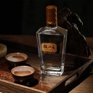 ​汾酒46度清香型20年(汾酒46度价格)