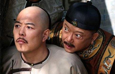 乾隆为什么放任和珅贪污?