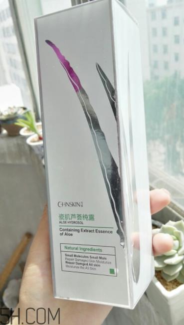 瓷肌芦荟纯露是爽肤水吗?瓷肌芦荟纯露是乳液吗? 瓷肌芦荟纯露是爽肤水吗?瓷肌芦荟纯露是乳液吗?