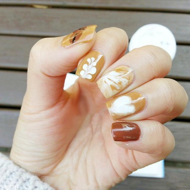 豹纹美甲怎么画好看?不到一分钱画出性感美甲 豹纹美甲怎么画好看?不到一分钱画出性感美甲