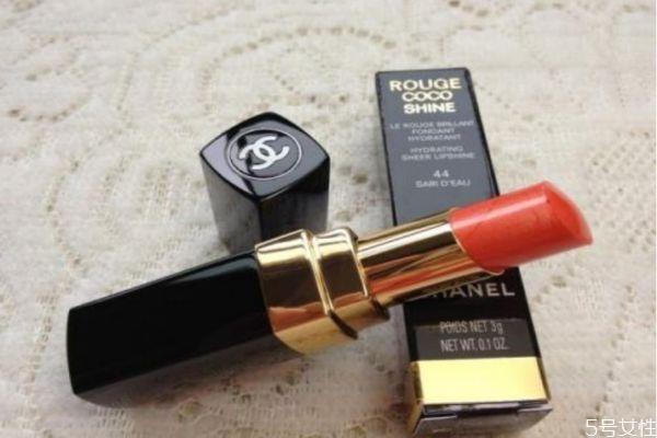 香奈儿coco口红有什么颜色 香奈儿coco口红试色 香奈儿coco口红有什么颜色 香奈儿coco口红试色