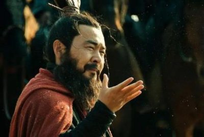 ​曹操为何将自己的儿时伙伴全都杀害了呢？