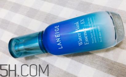 兰芝补水小蓝瓶是乳液吗？用在哪一步？