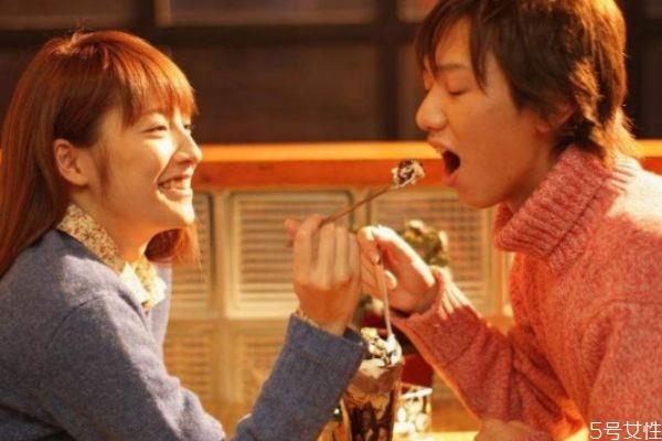 夫妻不和睦怎么办 夫妻吵架冷战怎么办 夫妻不和睦怎么办 夫妻吵架冷战怎么办