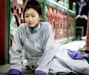 ​古代妃子被打落冷宫后都失去了地位 太监们为何还会抢着去伺候