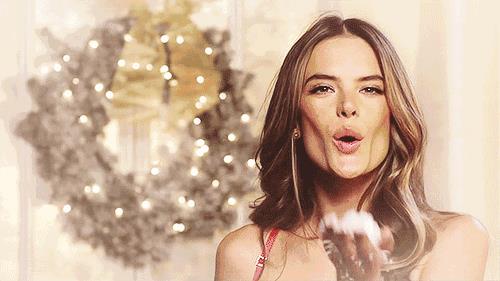 浴缸里搞直播，当下女主播的流量密码12