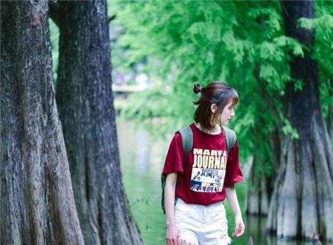 为什么脑子里会想一个人，为何脑海里总是想一个人