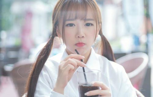 自卑心理的主要表现和危害有哪些？