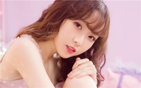 第一次和女生聊天聊什么，才能建立好感不冷场？