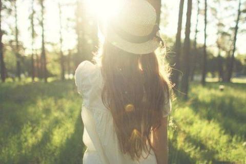 妒忌心强的人的表现有哪些?