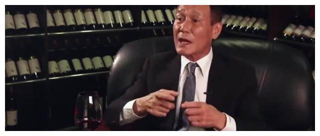 1990年，刘嘉玲被拍裸照，香港大佬还原当时真相