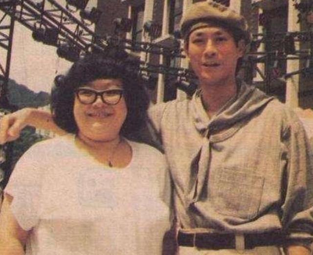 1979年，郑少秋陪赵雅芝看妇科，几天后赵雅芝被沈殿霞怒扇几巴掌