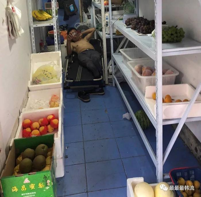 刘亚仁和男朋友在上海逛Gay吧？他公开出柜还是个0？