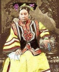 慈禧太后掌权,年仅28岁,慈禧48岁怀孕真的还是假?